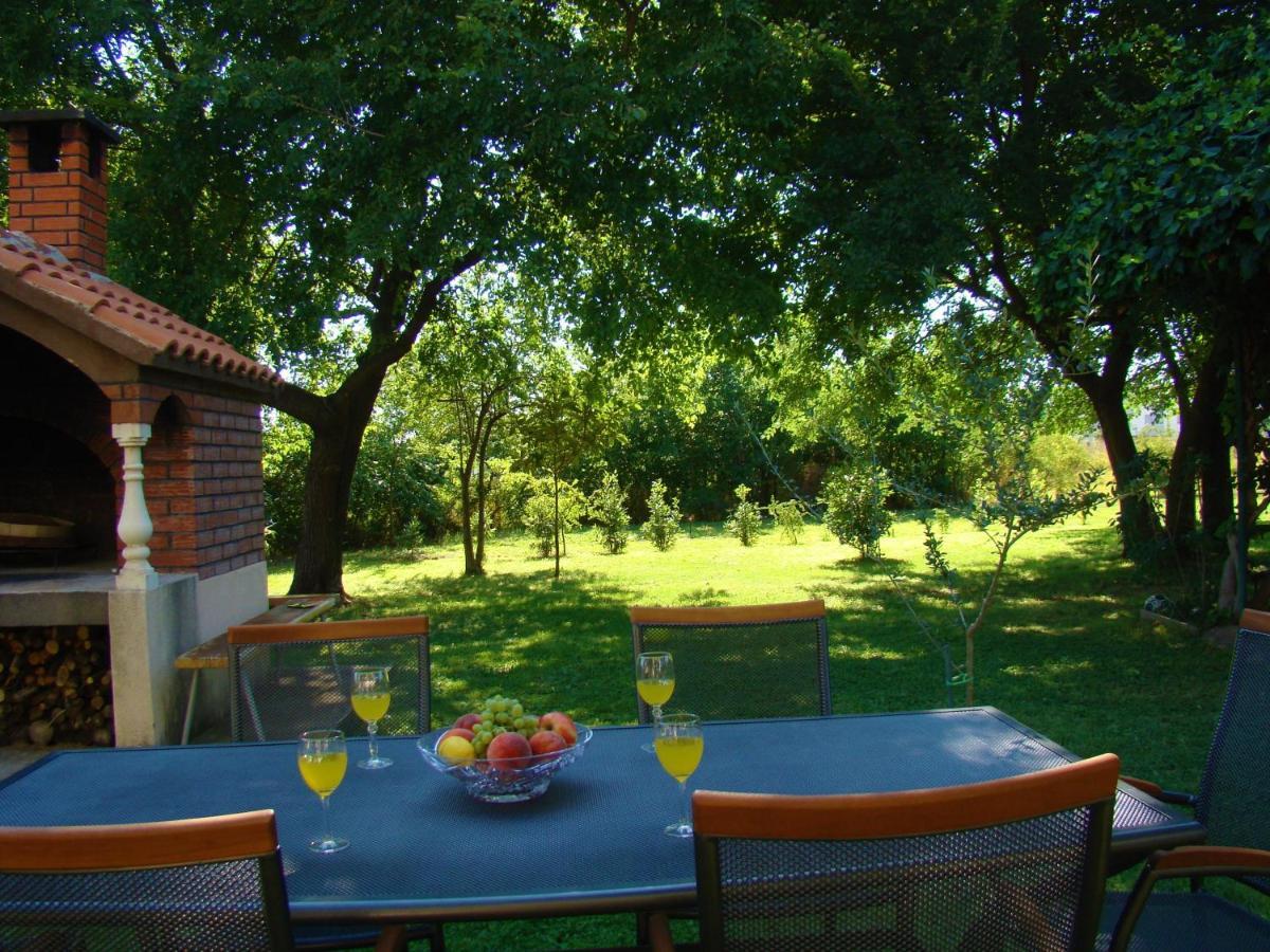 Appartamento Apartman Sun Solin Esterno foto